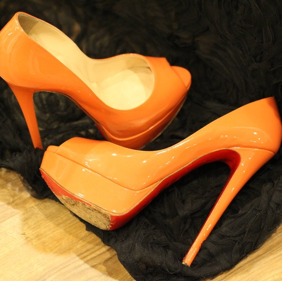 Christian Louboutin heels - Picture 3 of 8